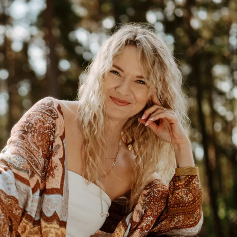 PATRYCJA TOMASIK